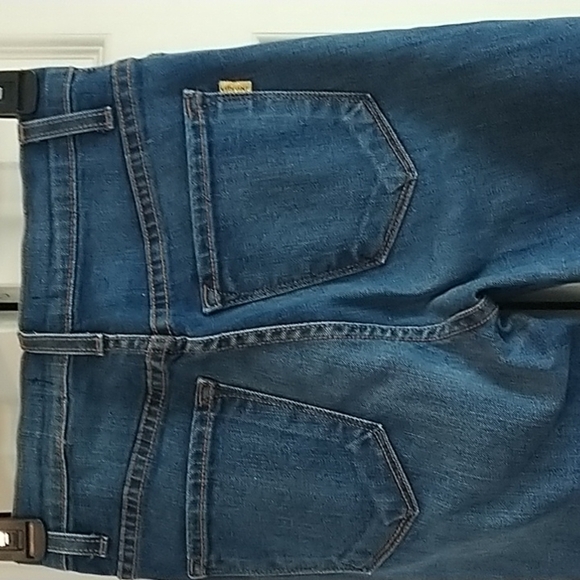 VIBRANT m.i.u., Destroyed Denim Jeans with Raw Hem 3(W25) - Picture 4 of 15